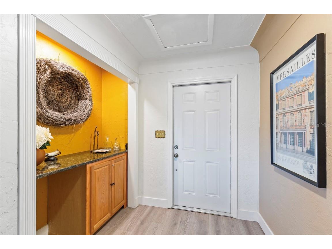 226 75th Street N Saint Petersburg FL 33710 TB8452689 image16