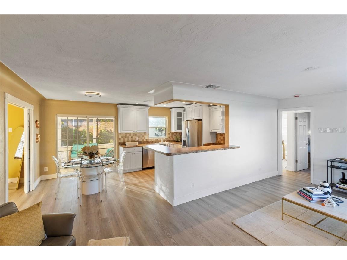 226 75th Street N Saint Petersburg FL 33710 TB8452689 image18