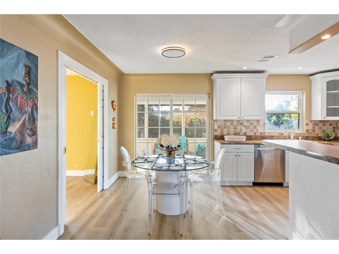 226 75th Street N Saint Petersburg FL 33710 TB8452689 image19