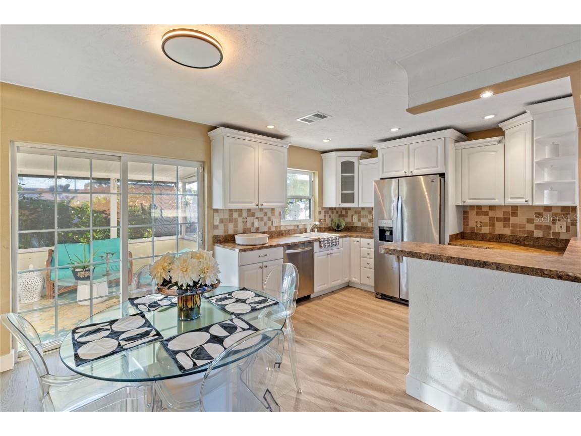 226 75th Street N Saint Petersburg FL 33710 TB8452689 image20