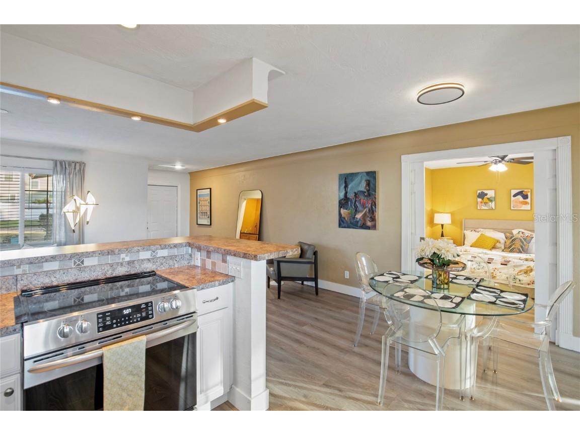 226 75th Street N Saint Petersburg FL 33710 TB8452689 image23