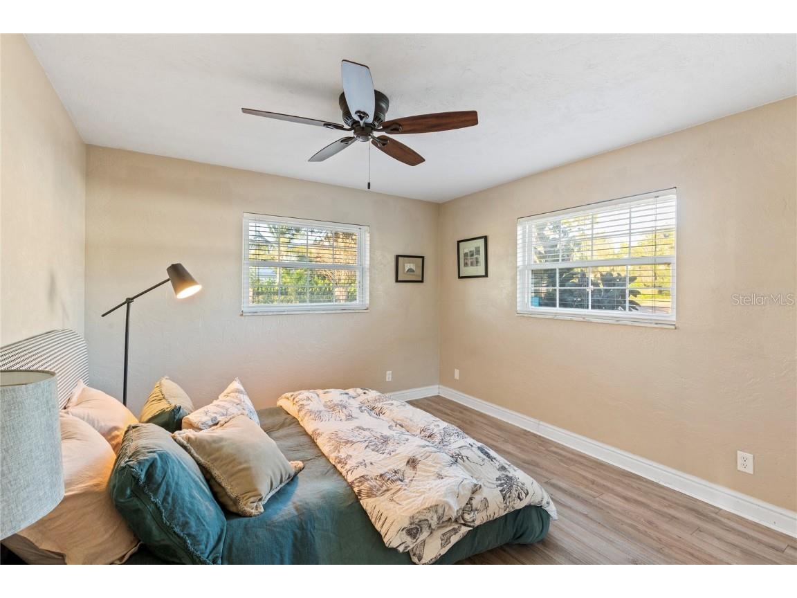 226 75th Street N Saint Petersburg FL 33710 TB8452689 image4