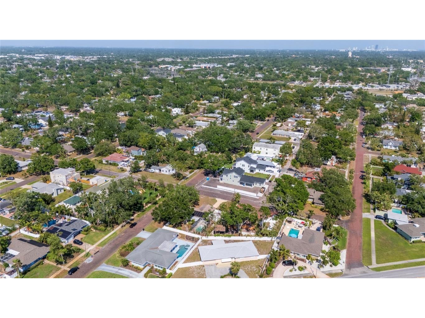 226 75th Street N Saint Petersburg FL 33710 TB8452689 image42