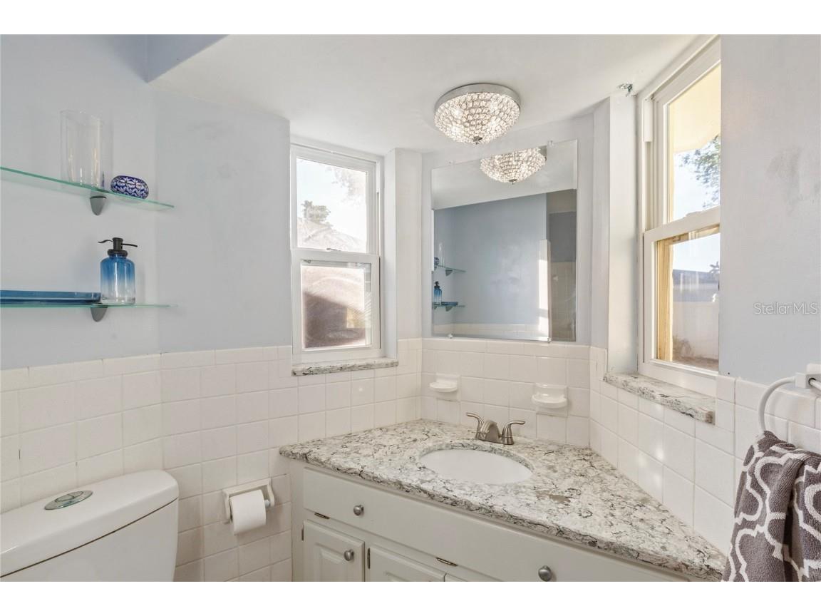 226 75th Street N Saint Petersburg FL 33710 TB8452689 image8