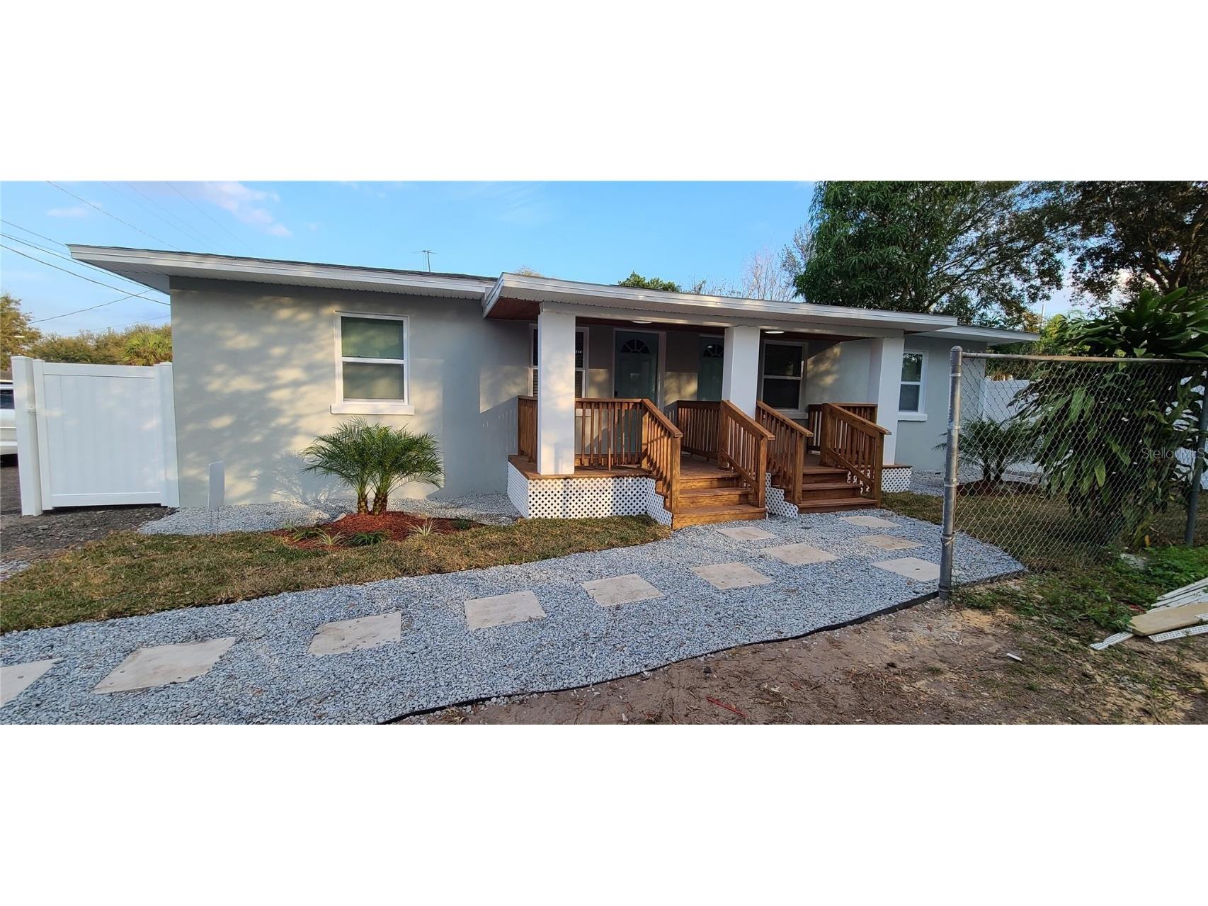 226 Avenue P Avenue NE #A&B Winter Haven FL 33881 R4908151 image1