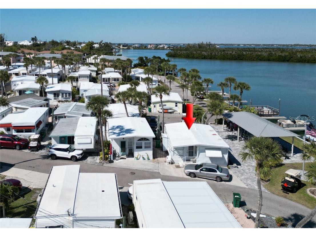 226 Bayo Street Englewood FL 34223 - LEMON BAY / GULF OF MEXICO D6135654 image1