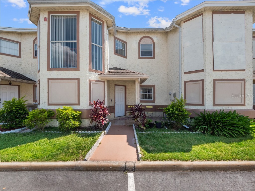 226 Dawn Court Kissimmee FL 34743 O6124108 image1