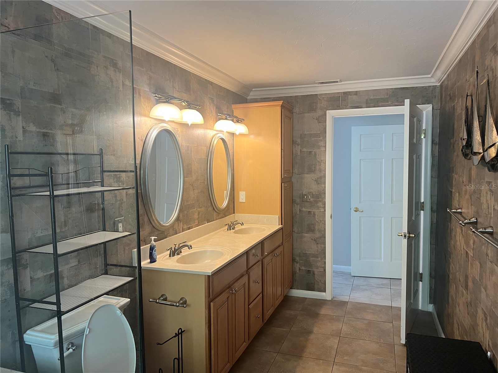 226 Delmar Ave Sarasota FL 34243 A4691817 image25
