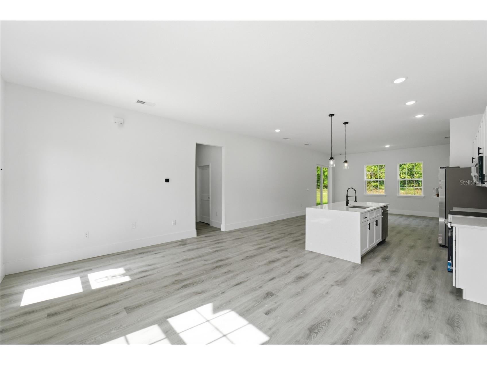 226 E Caldwell Drive Dunnellon FL 34434 O6407186 image4