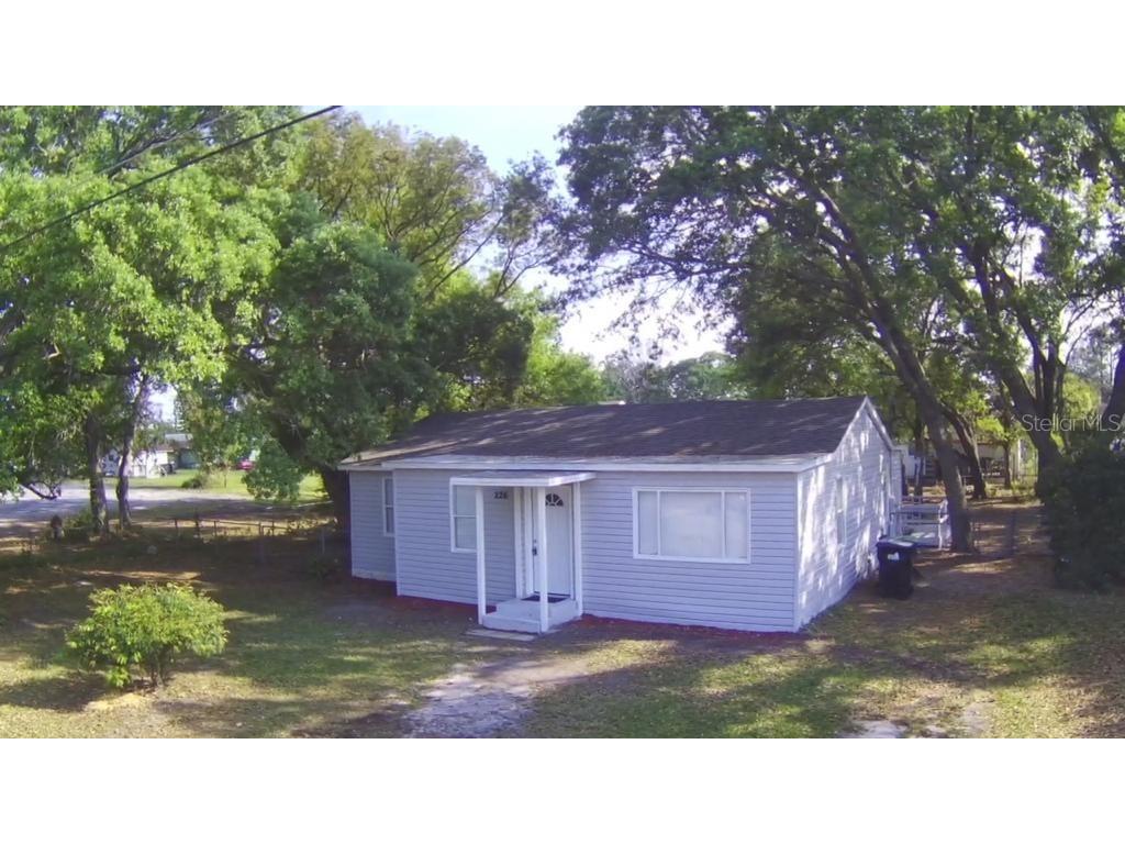 226 E Pierce Avenue Orlando FL 32809 O6094254 image1