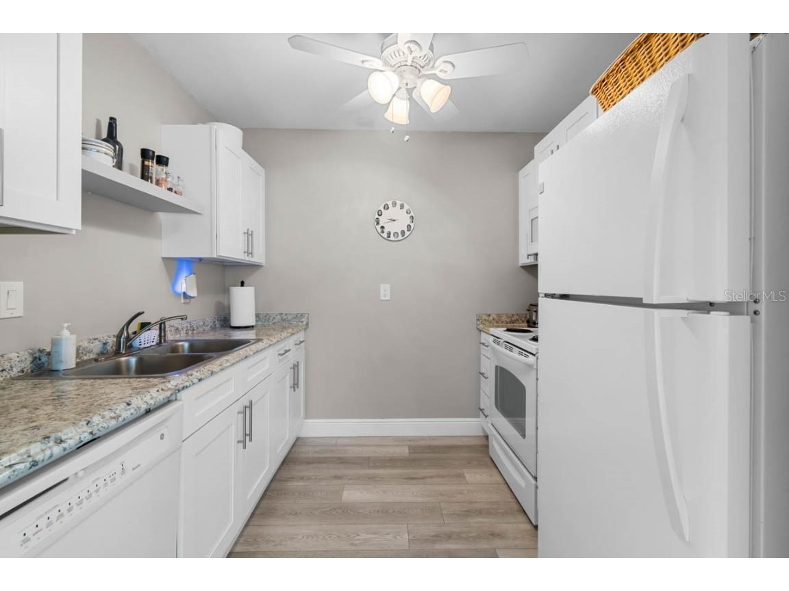 226 Gloucester Boulevard #400 Sun City Center FL 33573 TB8413811 image17