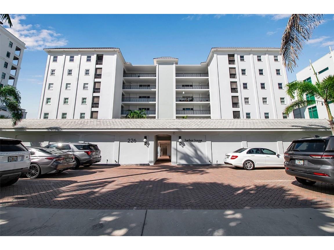 226 Golden Gate Point #21 Sarasota FL 34236 - SARASOTA BAY A4669998 image11