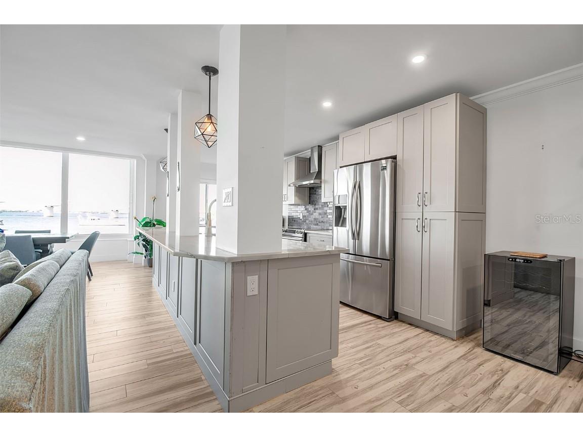 226 Golden Gate Point #21 Sarasota FL 34236 - SARASOTA BAY A4669998 image15