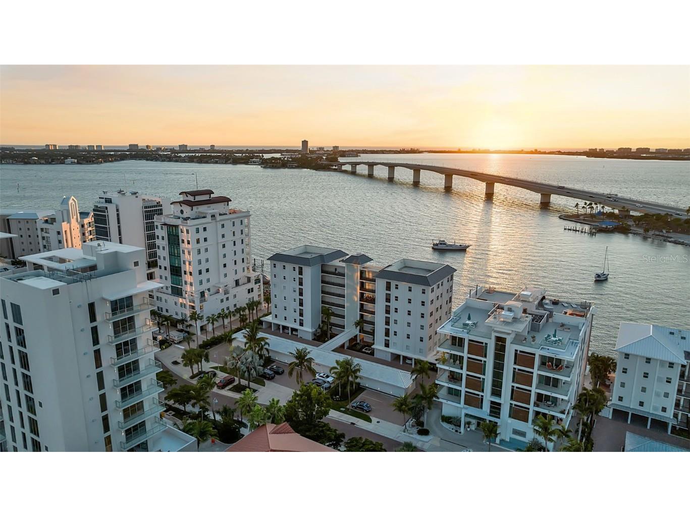 226 Golden Gate Point #21 Sarasota FL 34236 - SARASOTA BAY A4669998 image2