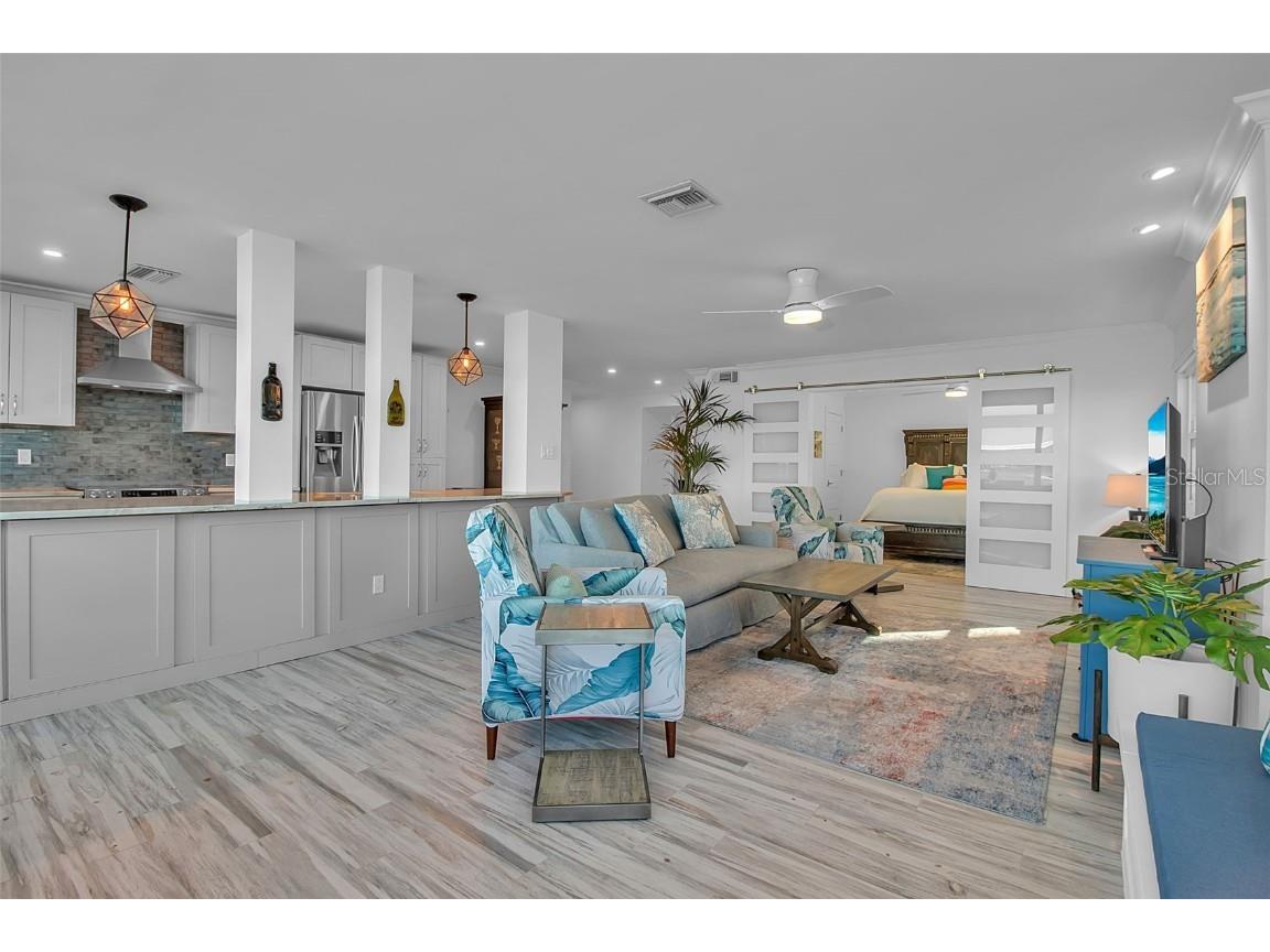 226 Golden Gate Point #21 Sarasota FL 34236 - SARASOTA BAY A4669998 image29