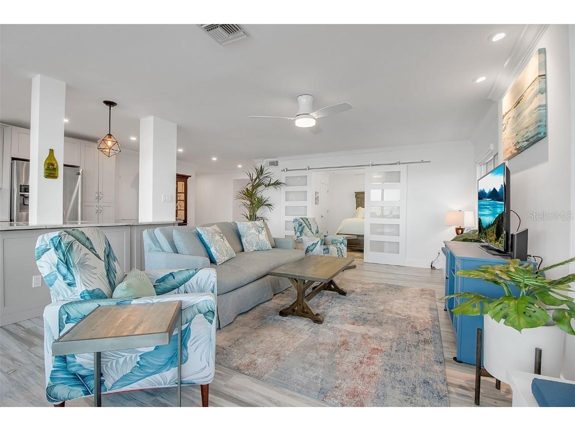 226 Golden Gate Point #21 Sarasota FL 34236 - SARASOTA BAY A4669998 image33