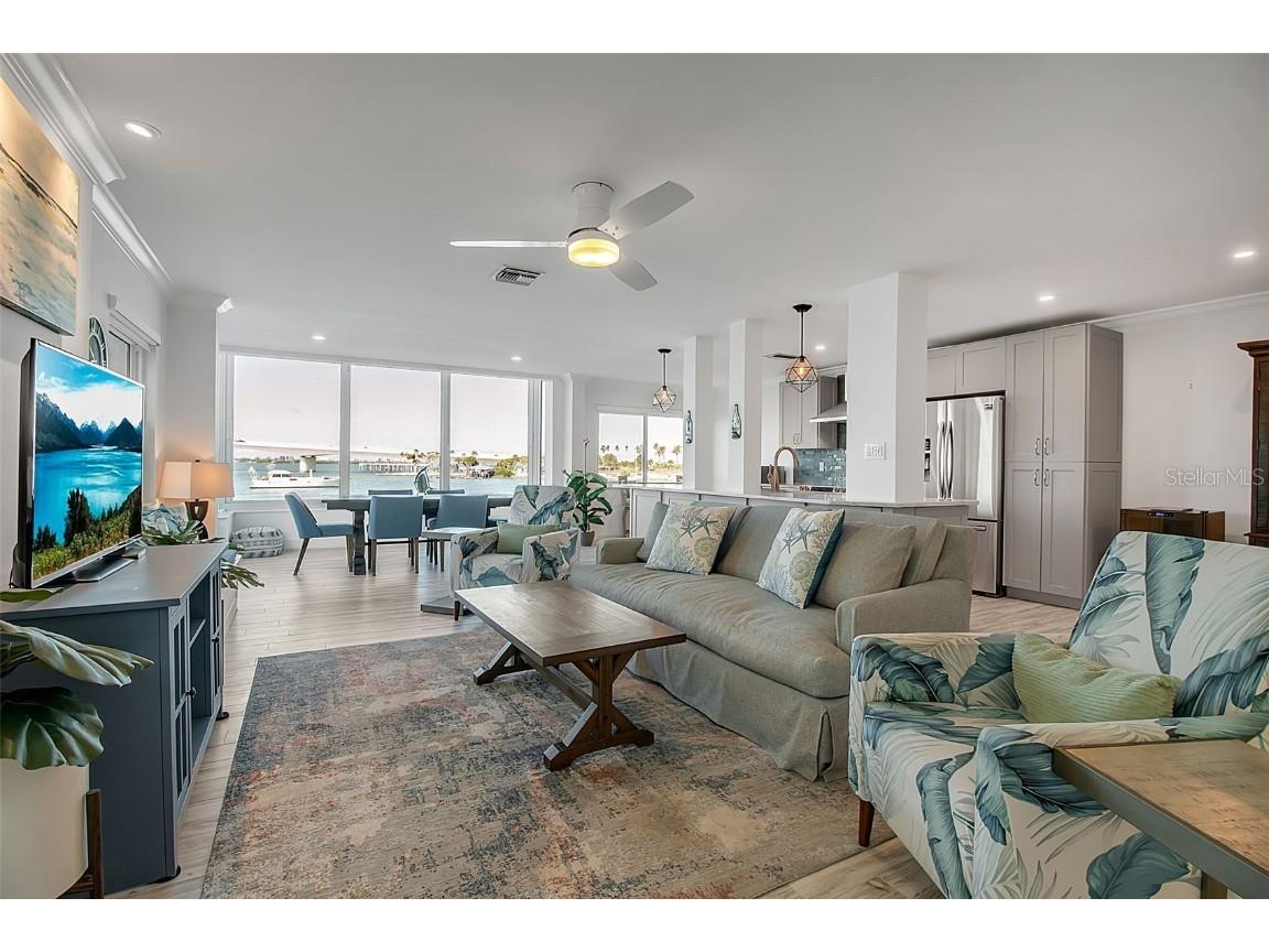 226 Golden Gate Point #21 Sarasota FL 34236 - SARASOTA BAY A4669998 image36