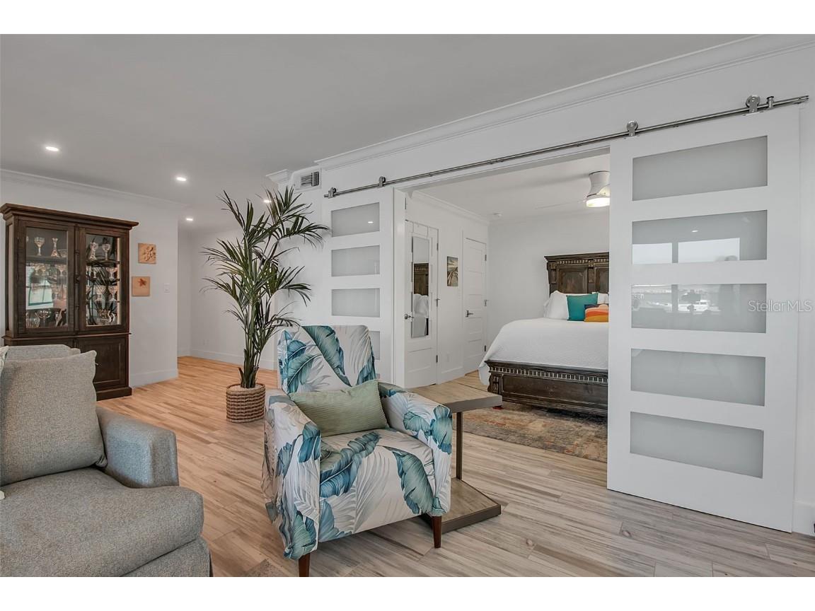 226 Golden Gate Point #21 Sarasota FL 34236 - SARASOTA BAY A4669998 image38