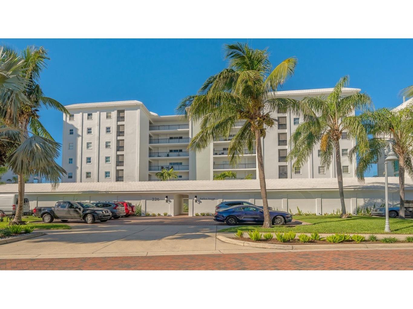 226 Golden Gate Point #23 Sarasota FL 34236 - SARASOTA BAY A4664189 image1