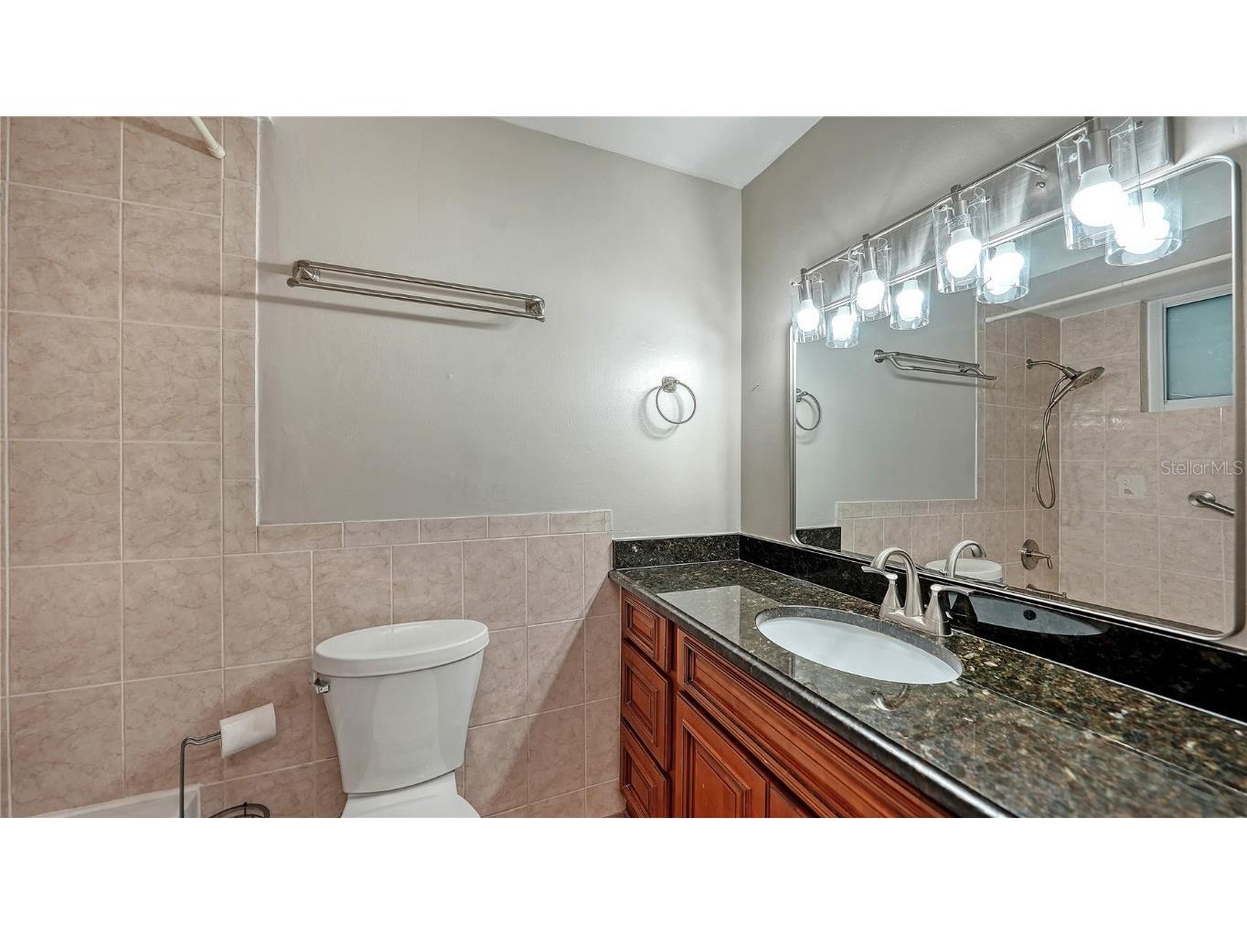 226 Golden Gate Point #23 Sarasota FL 34236 - SARASOTA BAY A4664189 image15