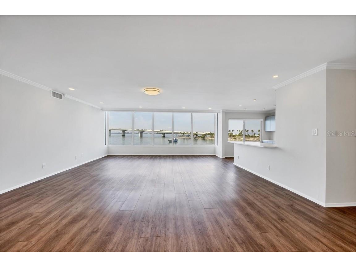 226 Golden Gate Point #32 Sarasota FL 34236 - SARASOTA BAY A4673403 image13