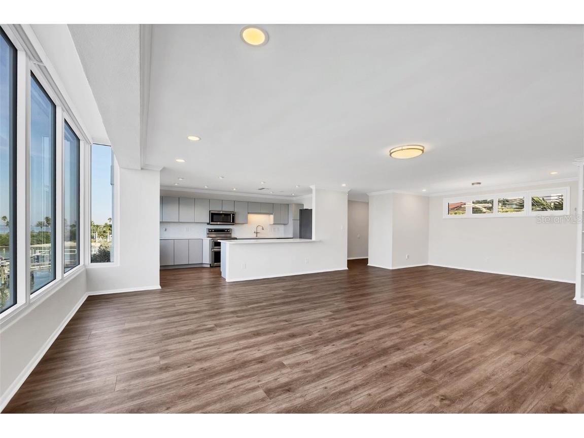 226 Golden Gate Point #32 Sarasota FL 34236 - SARASOTA BAY A4673403 image20