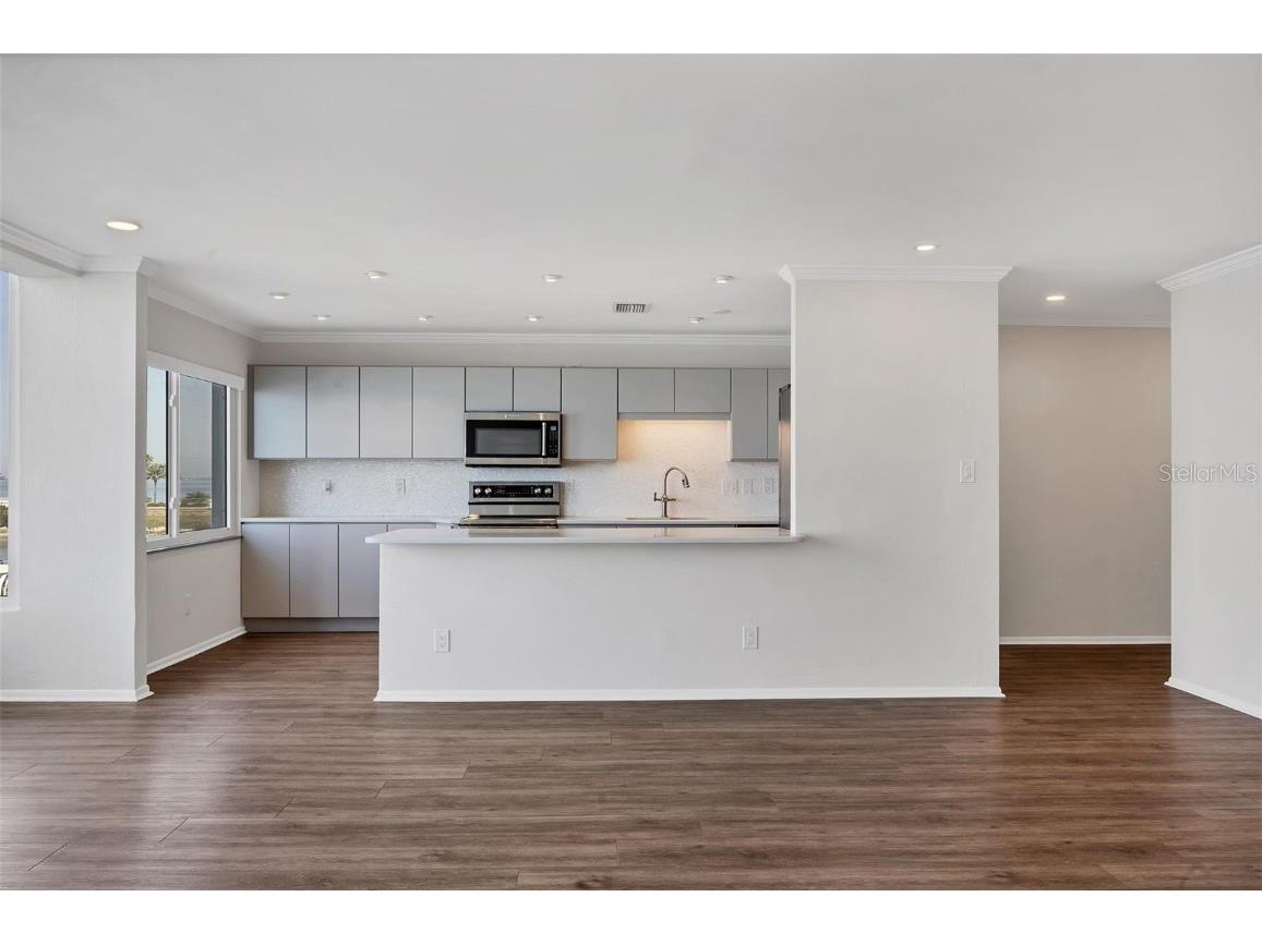 226 Golden Gate Point #32 Sarasota FL 34236 - SARASOTA BAY A4673403 image21