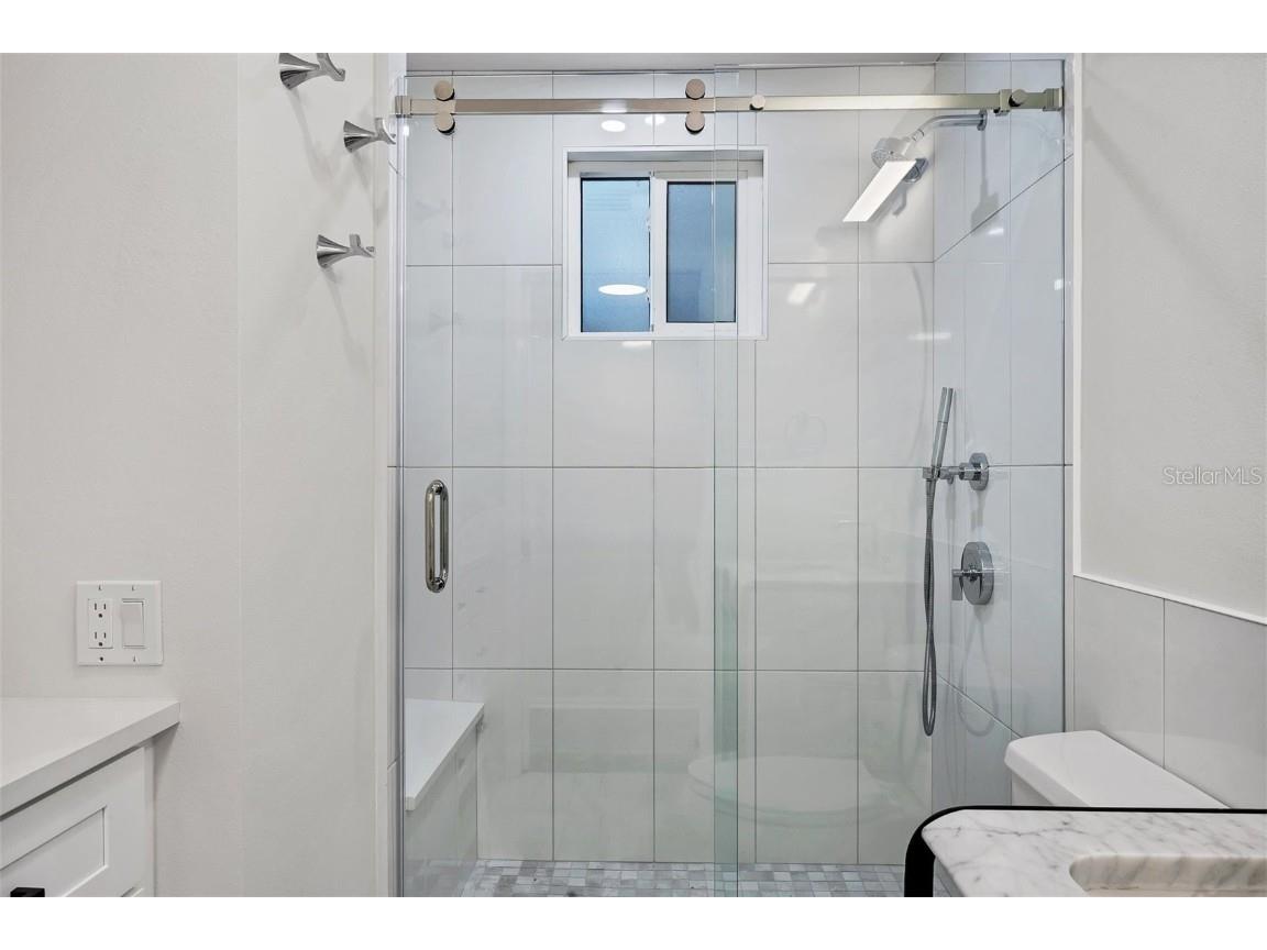 226 Golden Gate Point #32 Sarasota FL 34236 - SARASOTA BAY A4673403 image38