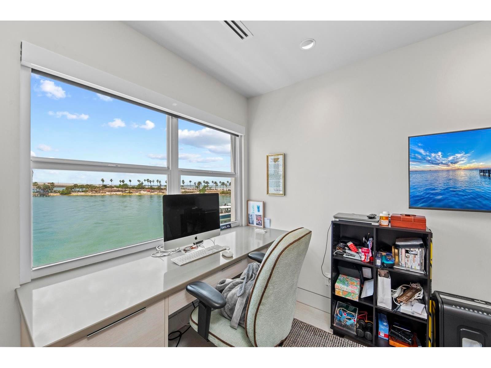 226 Golden Gate Point #33 Sarasota FL 34236 - SARASOTA BAY A4691718 image12