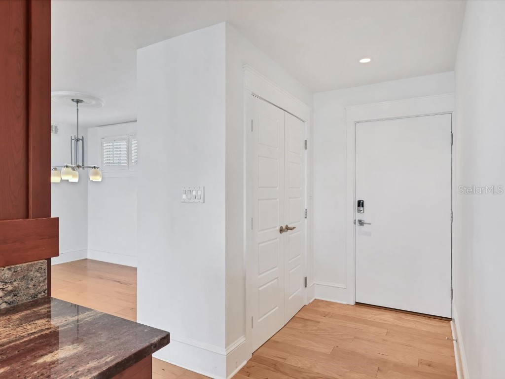 226 Golden Gate Point #63 Sarasota FL 34236 - SARASOTA BAY A4652571 image11