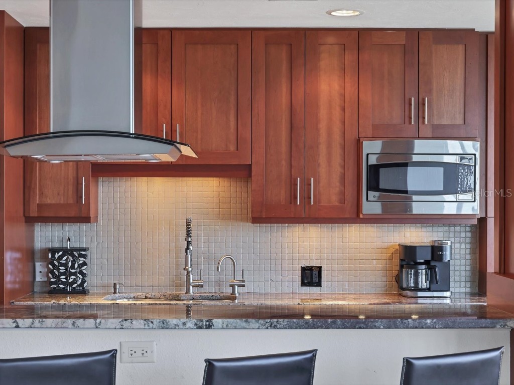 226 Golden Gate Point #63 Sarasota FL 34236 - SARASOTA BAY A4652571 image20