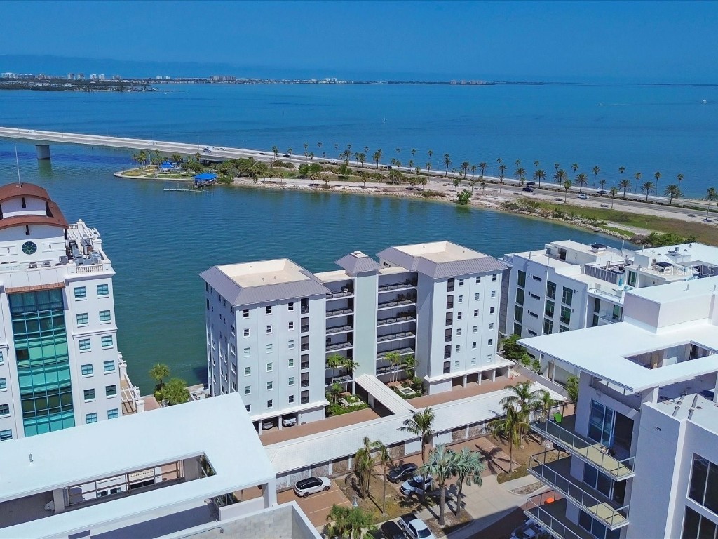 226 Golden Gate Point #63 Sarasota FL 34236 - SARASOTA BAY A4652571 image3