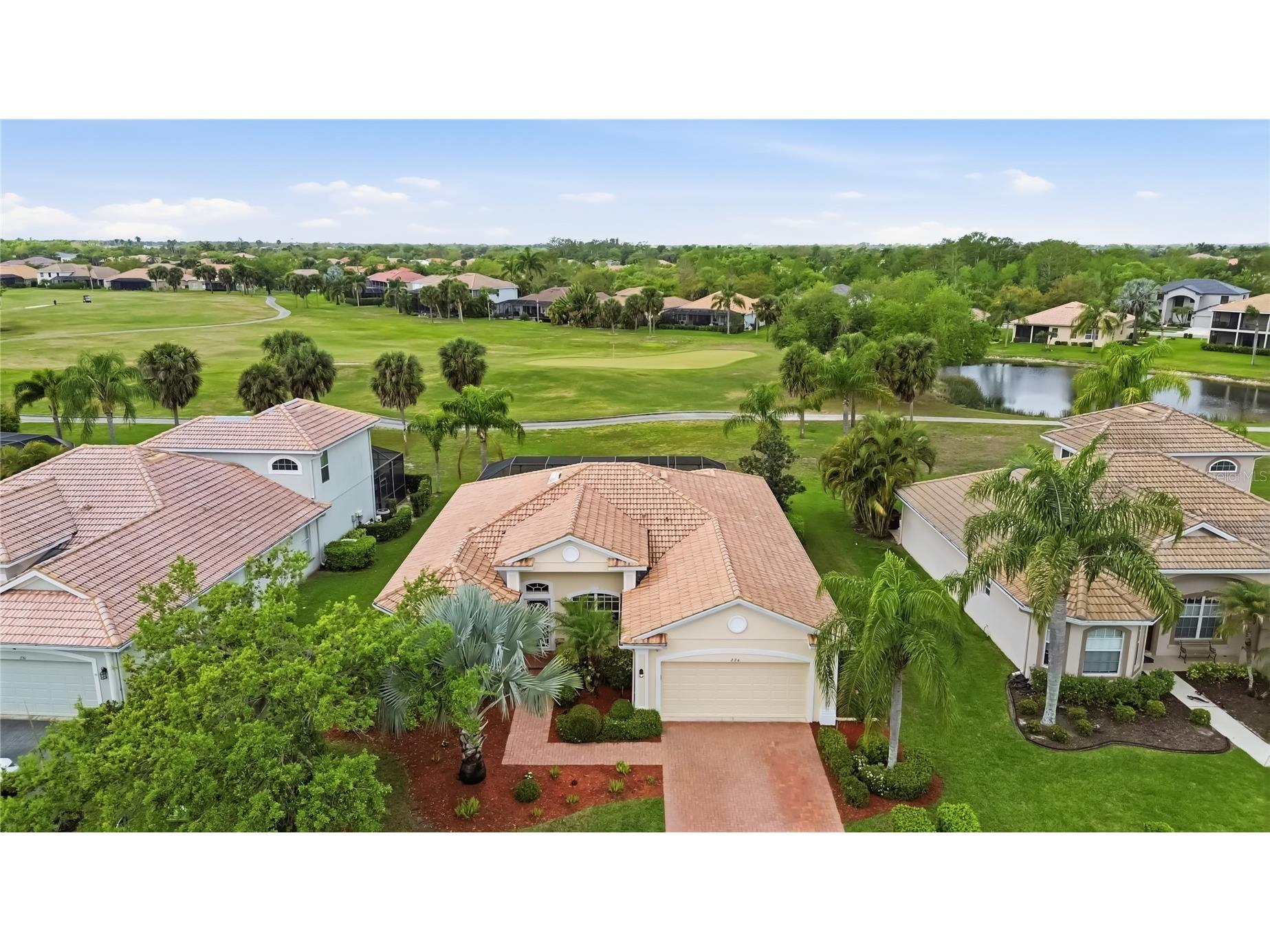 226 Heritage Isles Way Bradenton FL 34212 A4688375 image1