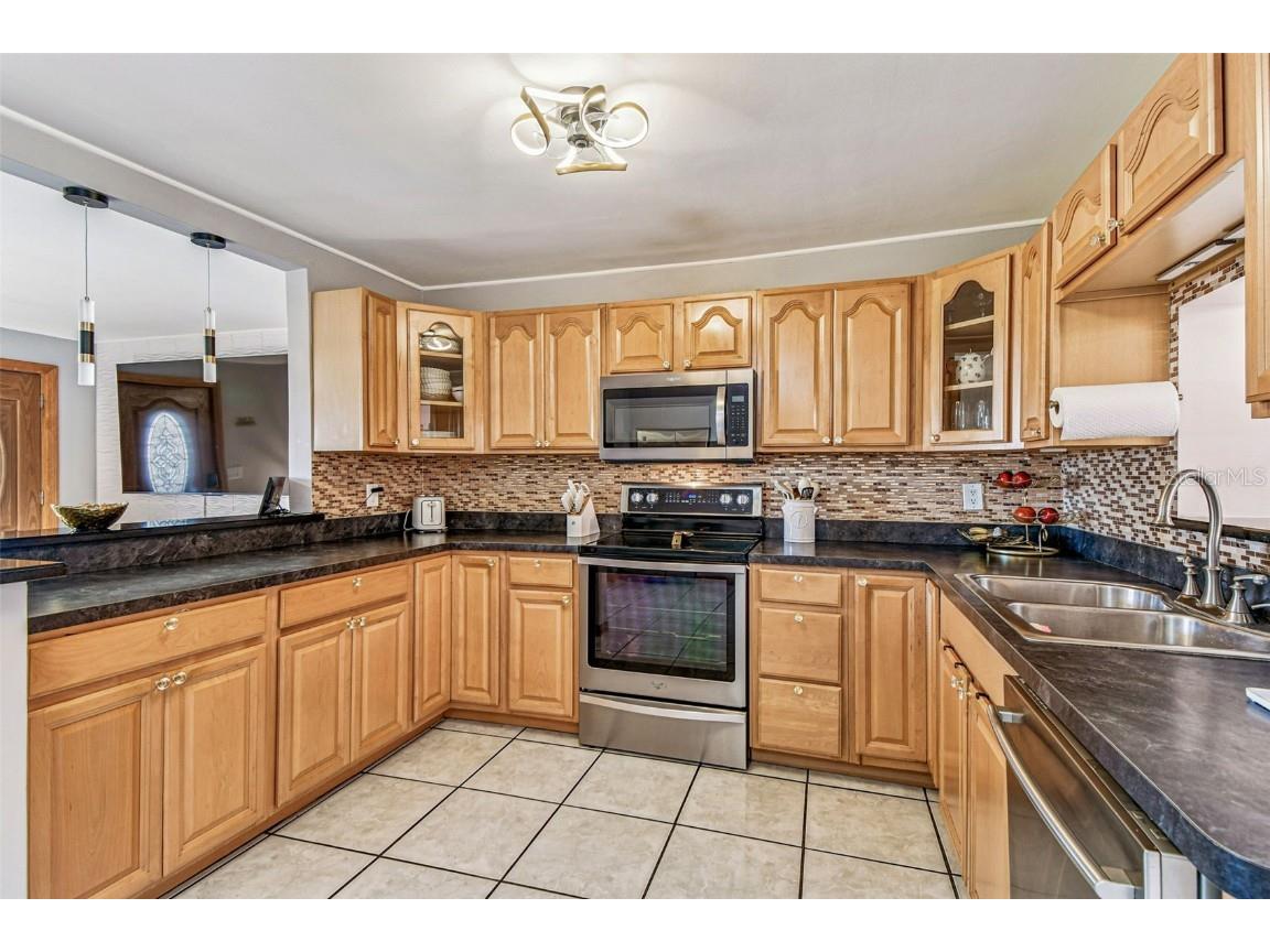 226 Maple Avenue Palm Harbor FL 34684 TB8444705 image18