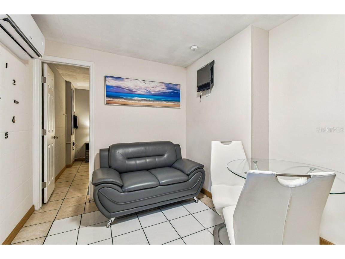 226 Maple Avenue Palm Harbor FL 34684 TB8444705 image50