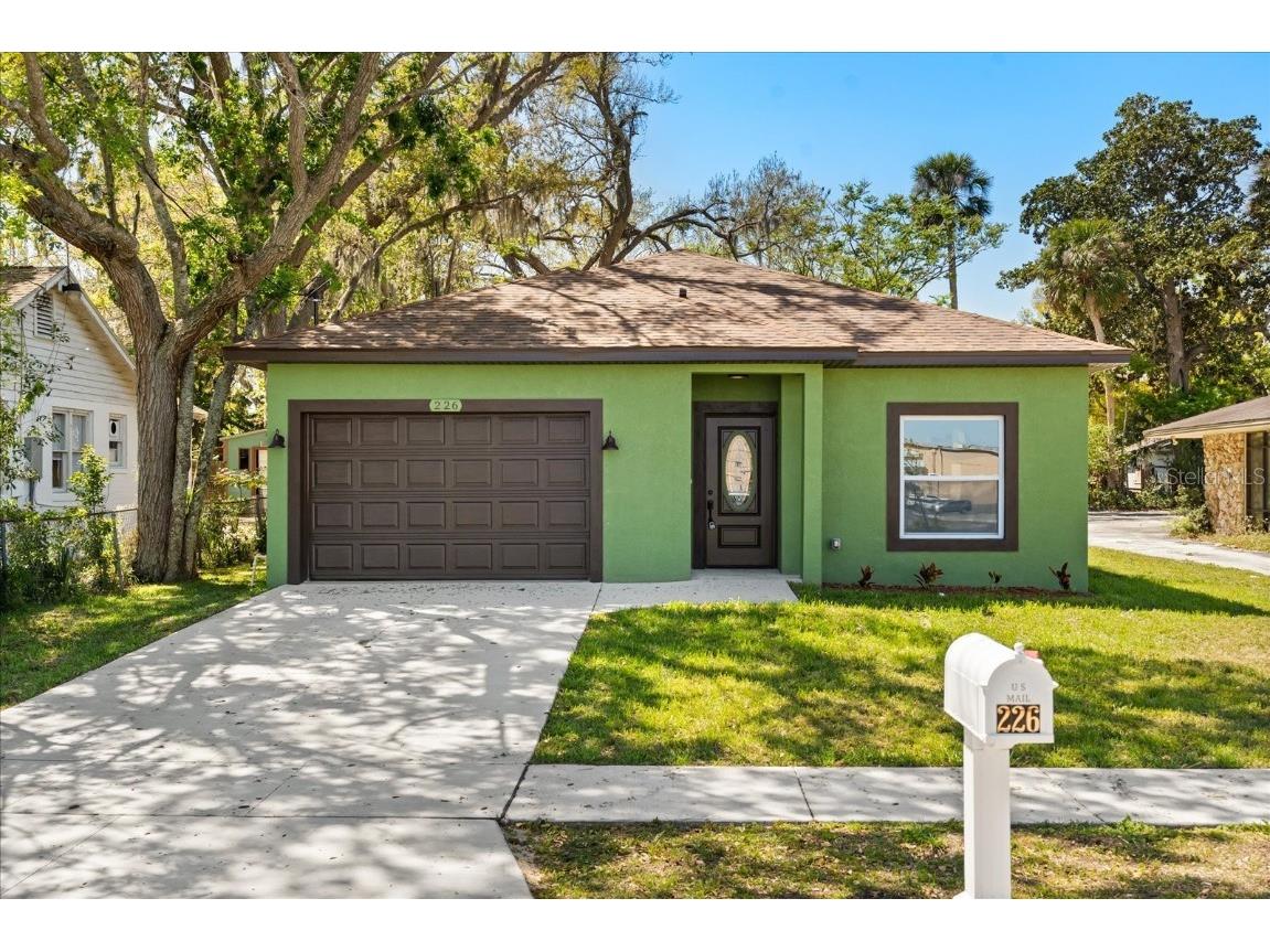 226 N Frederick Avenue Daytona Beach FL 32114 V4941688 image1
