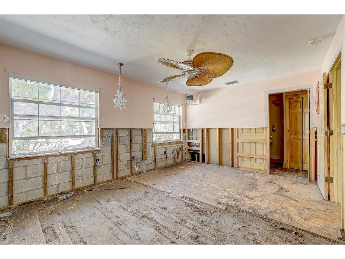 226 Ogden Street Sarasota FL 34242 A4668141 image23