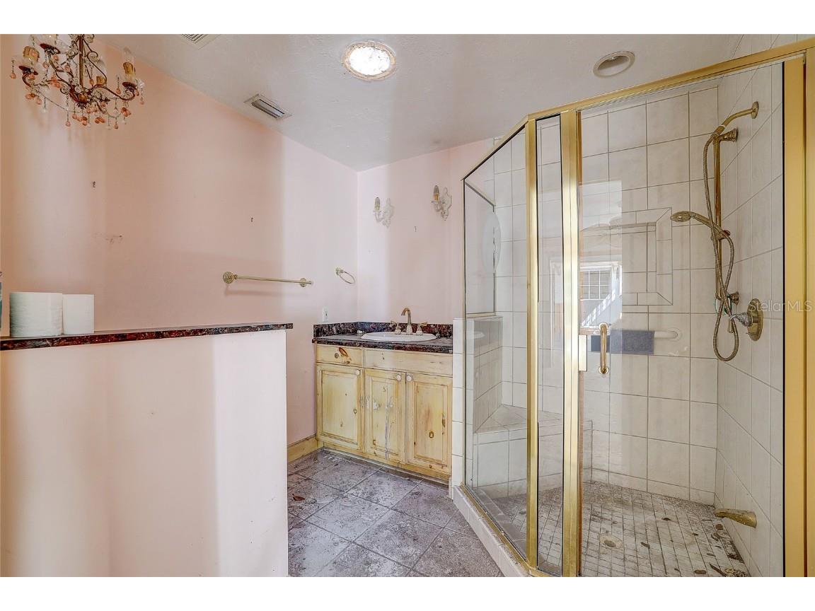 226 Ogden Street Sarasota FL 34242 A4668141 image33