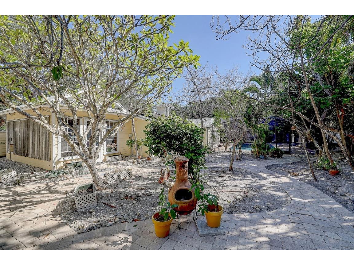 226 Ogden Street Sarasota FL 34242 A4668141 image36