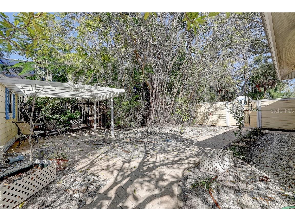 226 Ogden Street Sarasota FL 34242 A4668141 image41