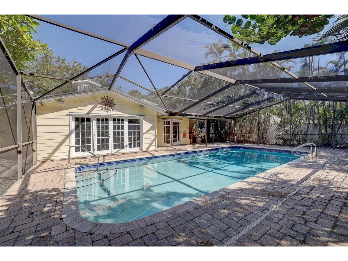 226 Ogden Street Sarasota FL 34242 A4668141 image43