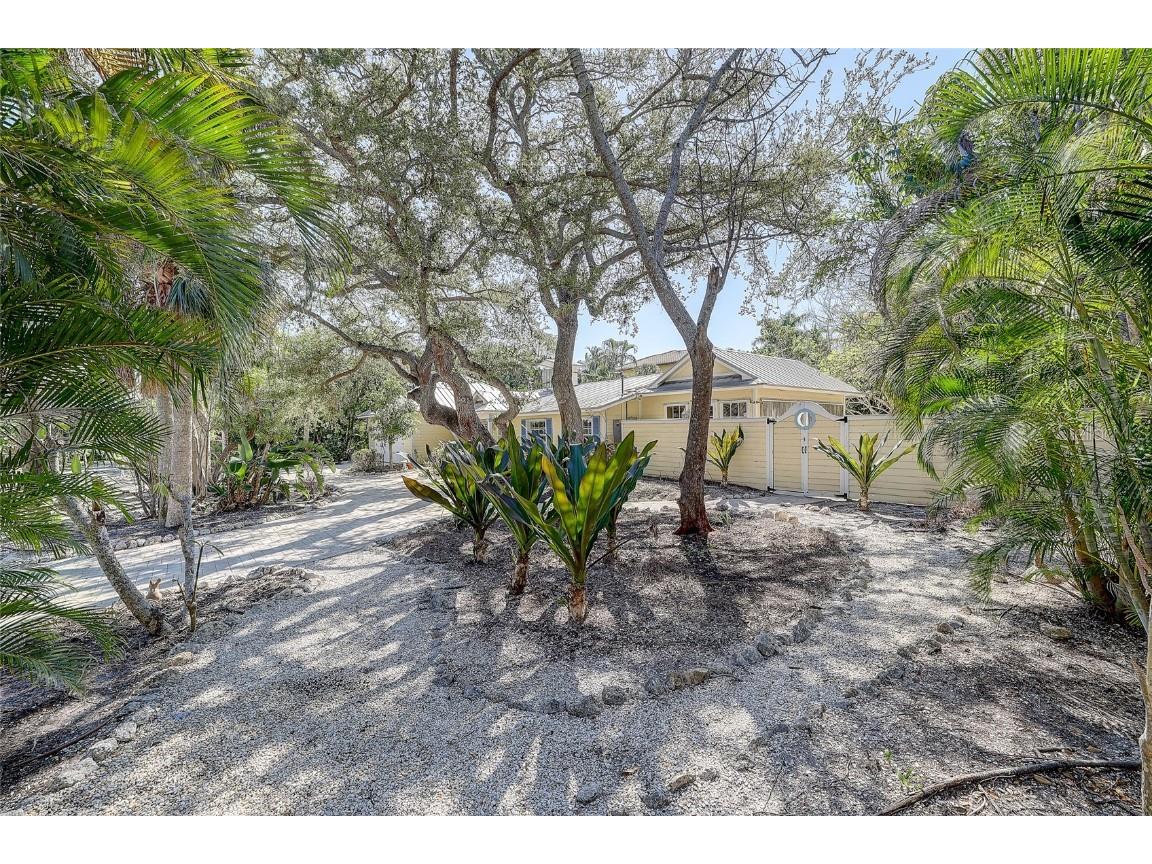 226 Ogden Street Sarasota FL 34242 A4668141 image50