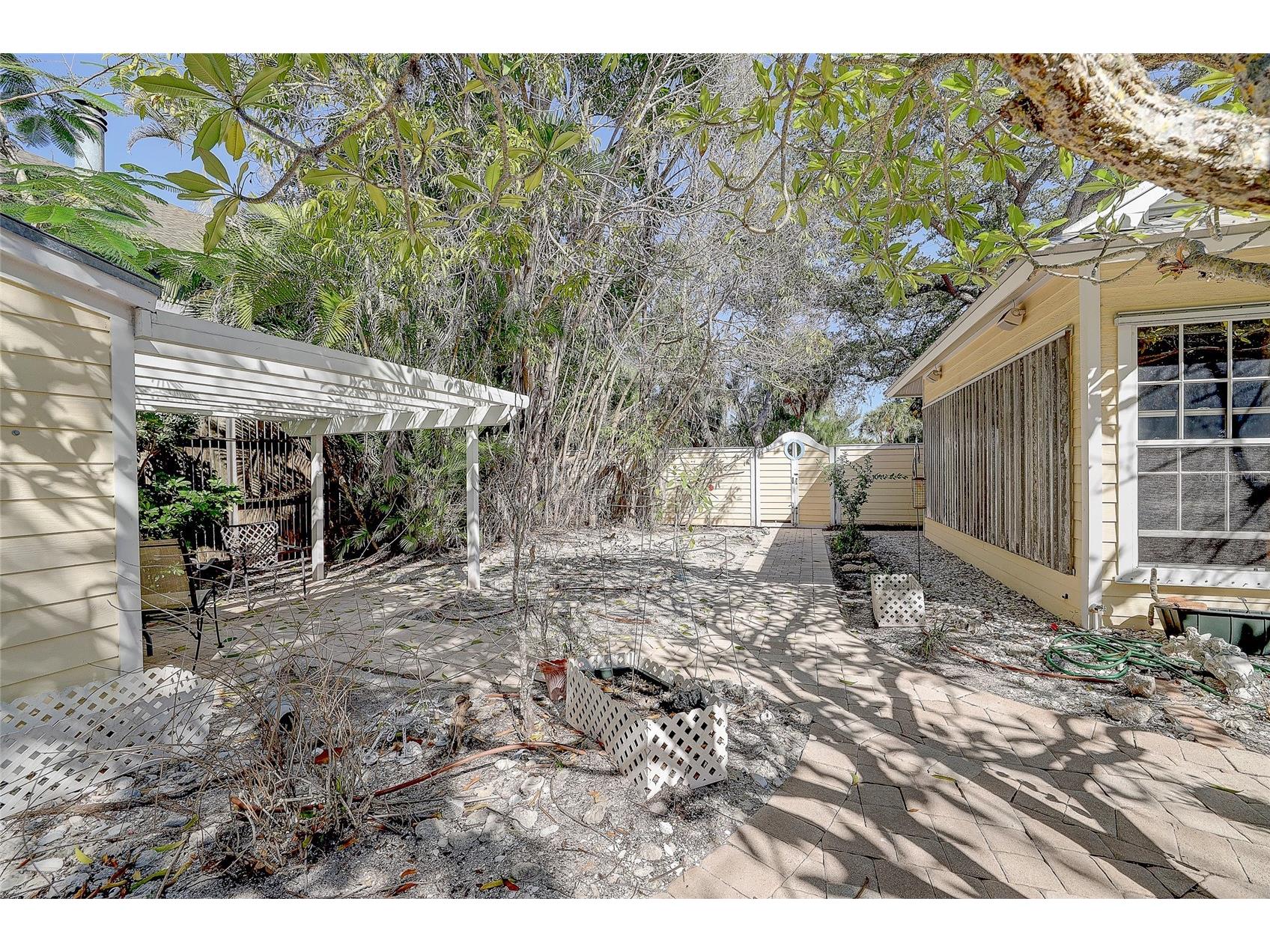 226 Ogden Street Sarasota FL 34242 A4689804 image39