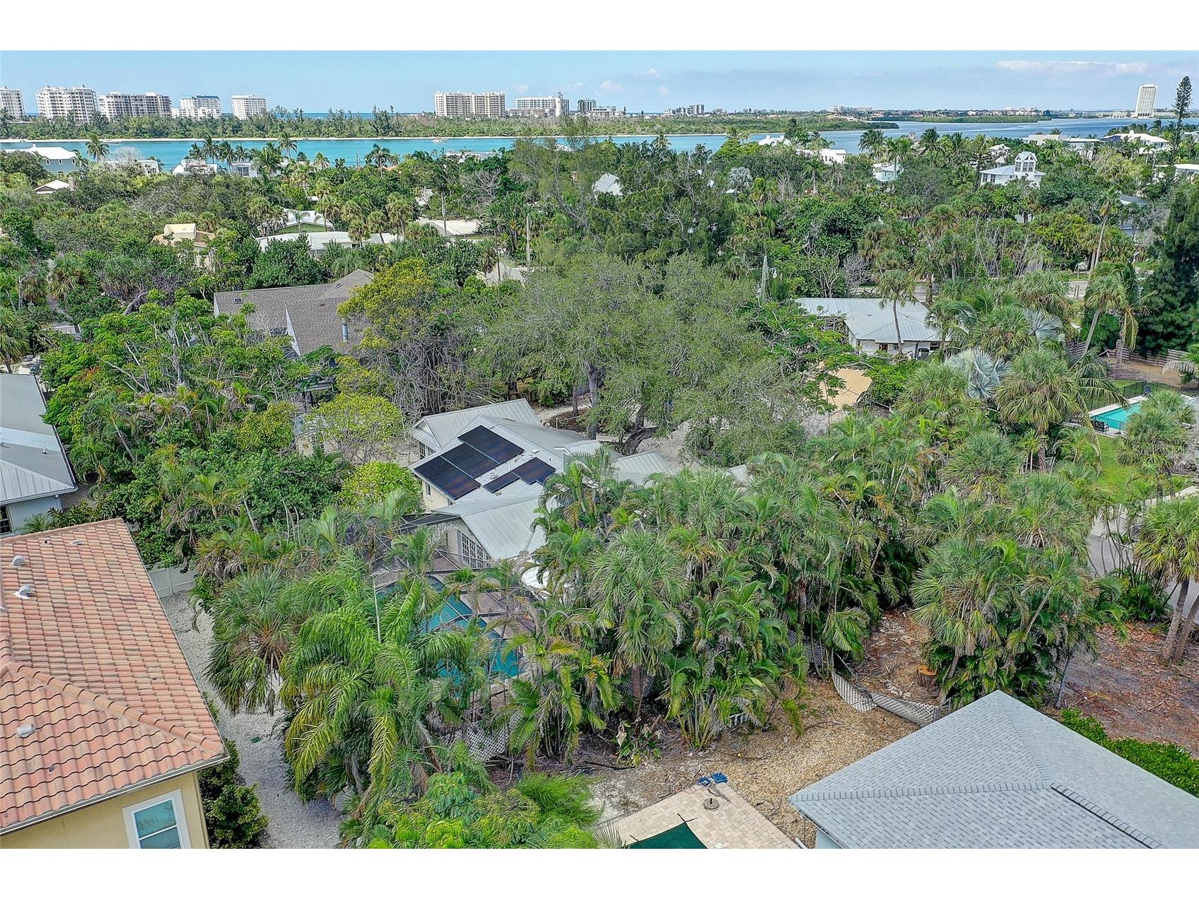 226 Ogden Street Sarasota FL 34242 A4689804 image62