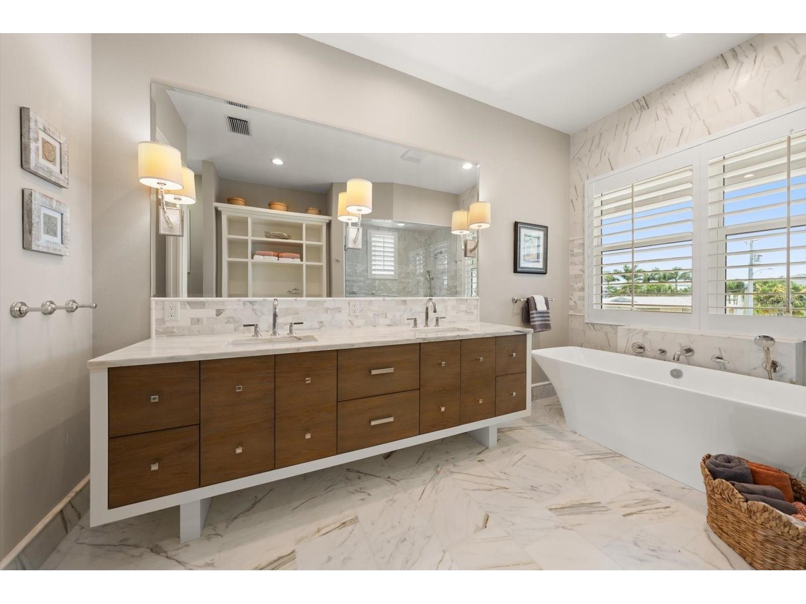 226 Poinciana Lane Largo FL 33770 TB8526205 image36