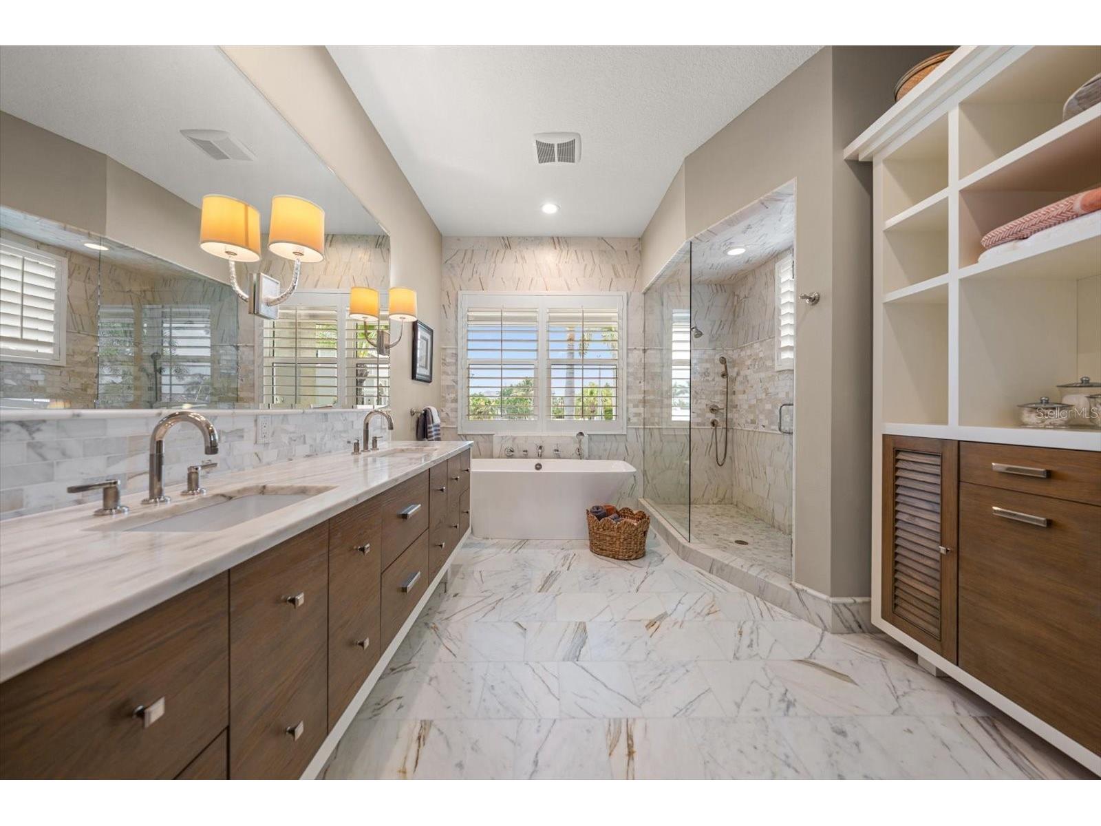 226 Poinciana Lane Largo FL 33770 TB8526205 image37