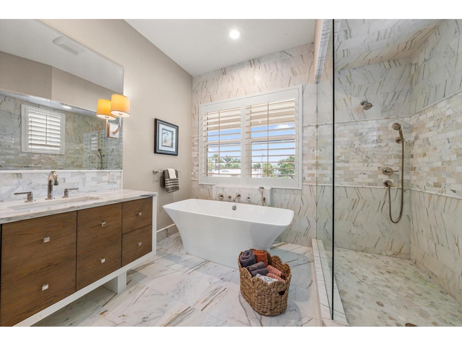 226 Poinciana Lane Largo FL 33770 TB8526205 image38