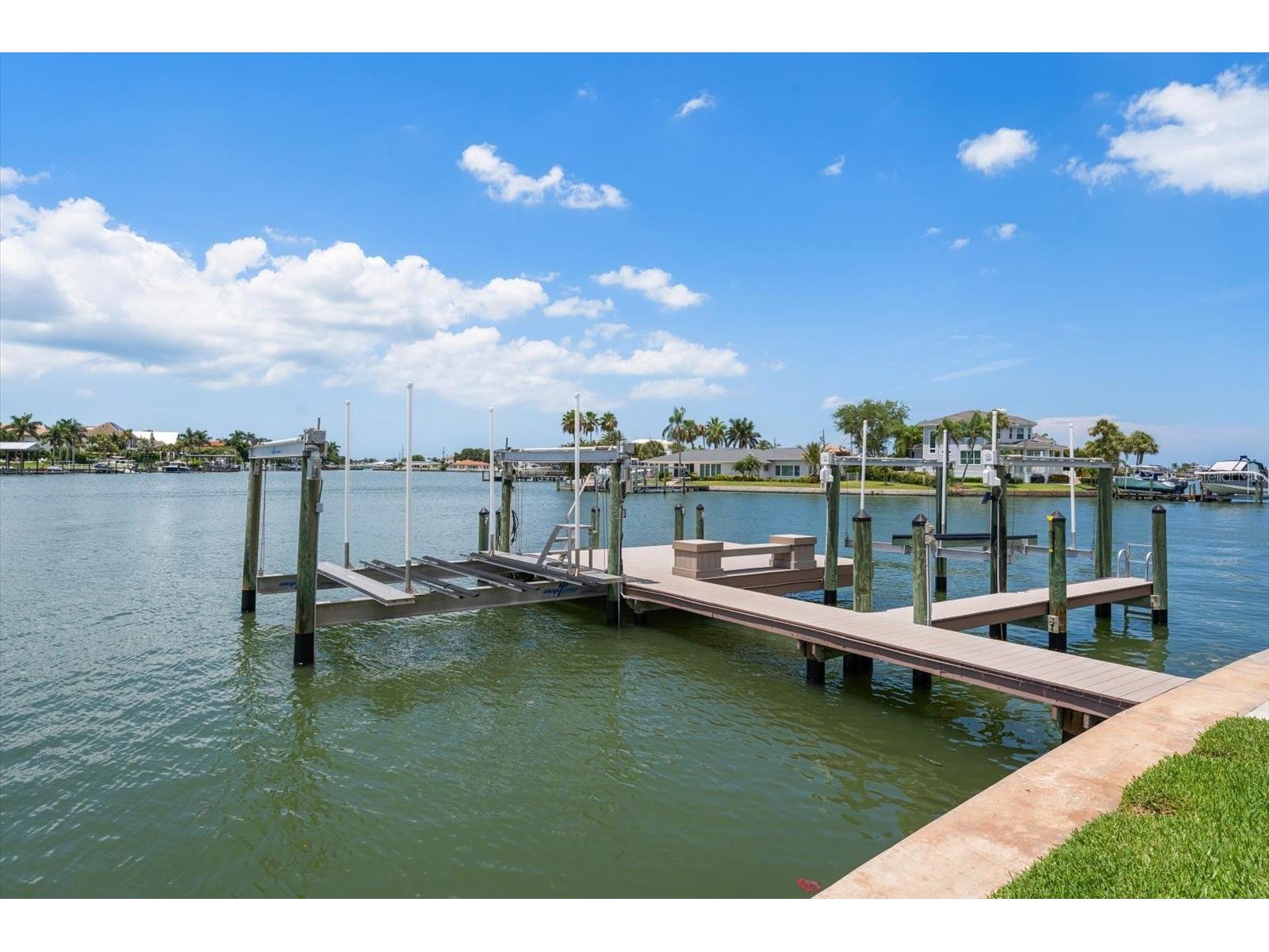 226 Poinciana Lane Largo FL 33770 TB8526205 image63