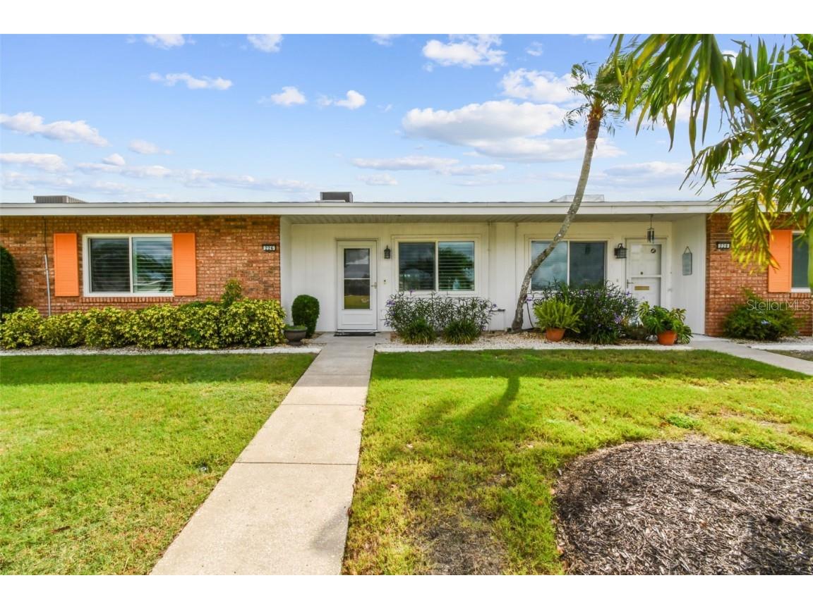 226 S Pebble Beach Boulevard #31 Sun City Center FL 33573 TB8404723 image1