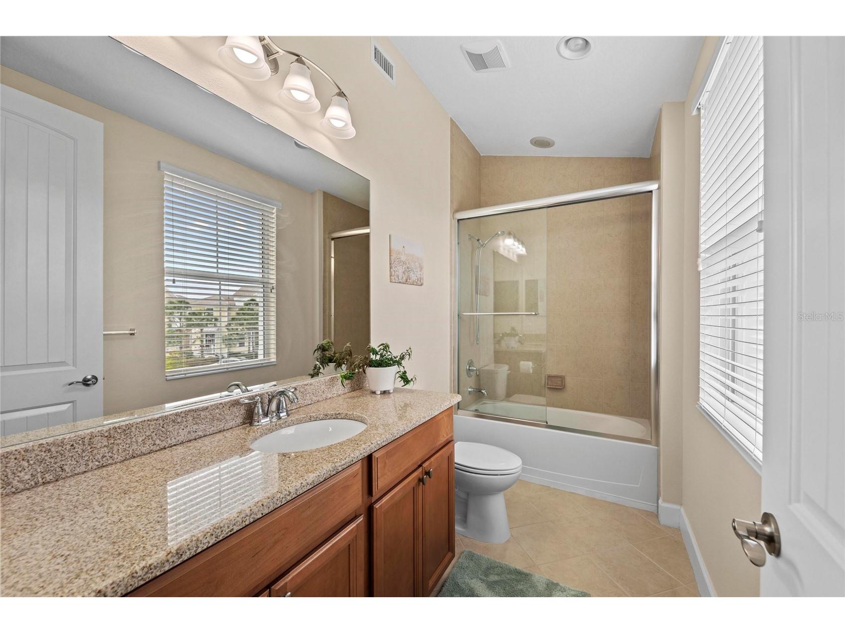 226 Sapphire Lake Drive #201 Bradenton FL 34209 - SAPPHIRE LAKE A4683724 image49